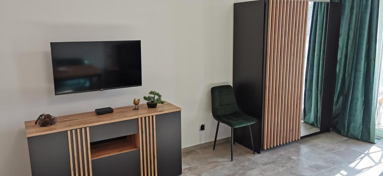 Wow Flou Przystan Letnica Apartamenty 700M Plaza 그단스크 외부 사진